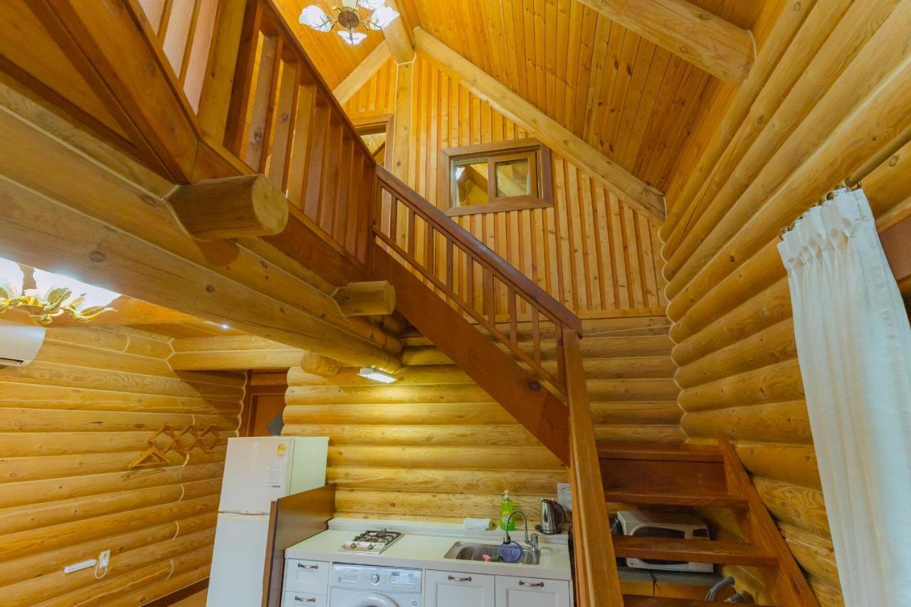 Jungmun Log Pension & Resort Seogwipo Ngoại thất bức ảnh