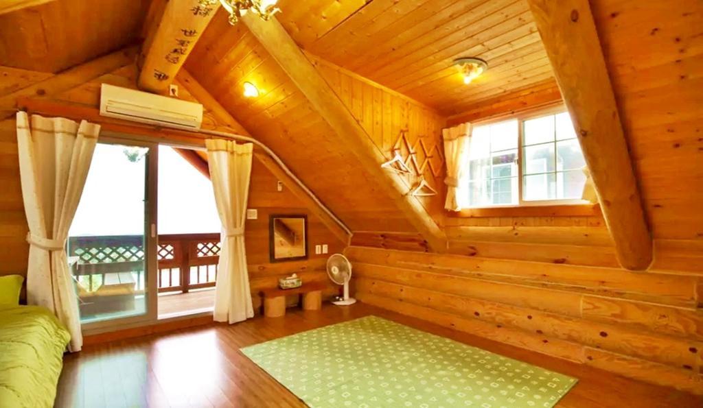 Jungmun Log Pension & Resort Seogwipo Ngoại thất bức ảnh